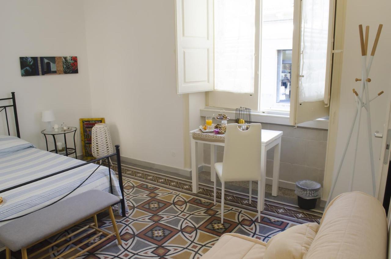 Ingrosso House Panzió Lecce Kültér fotó